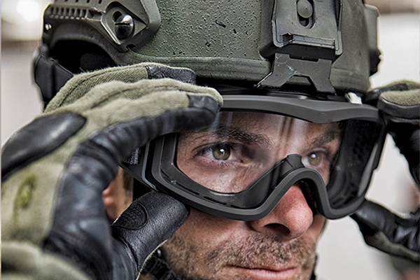 I migliori occhiali da sole militari